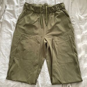 Lululemon Stretch HR Pant 25” Size 6